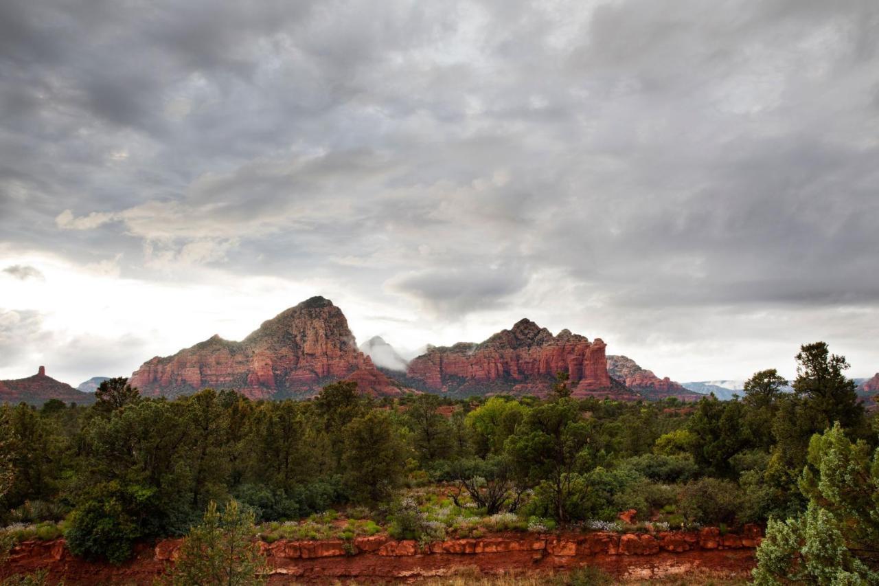 Sky Rock Sedona，致敬组合酒店3*