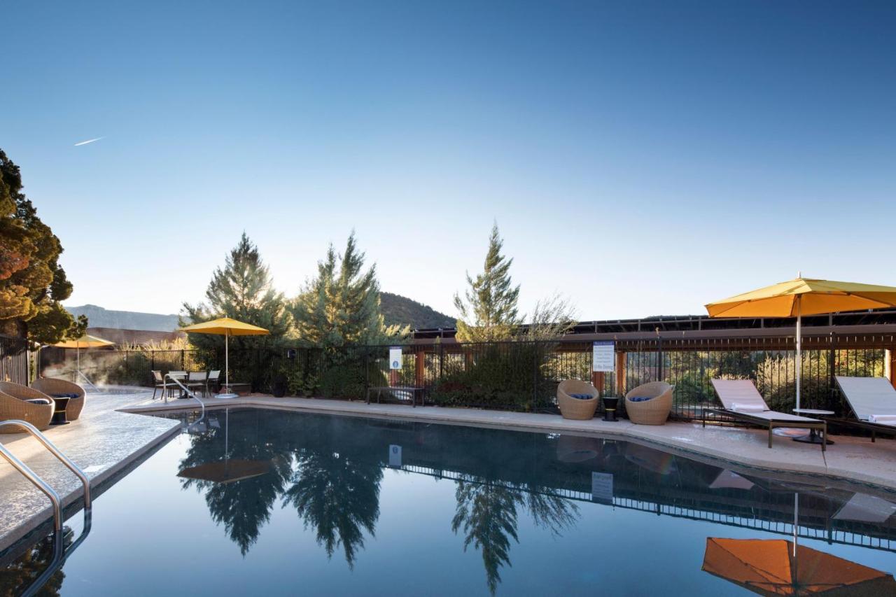 Sky Rock Sedona，致敬组合酒店3*