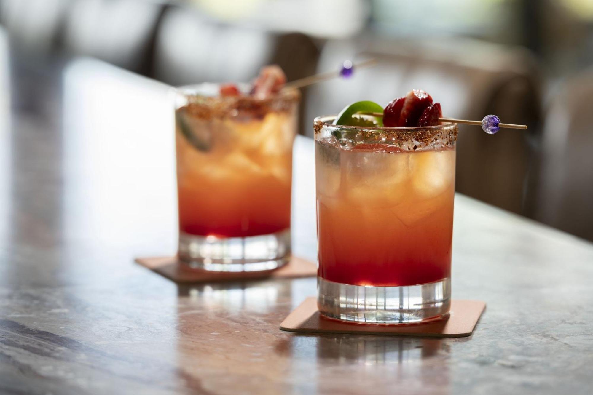 Sky Rock Sedona，致敬组合酒店3*