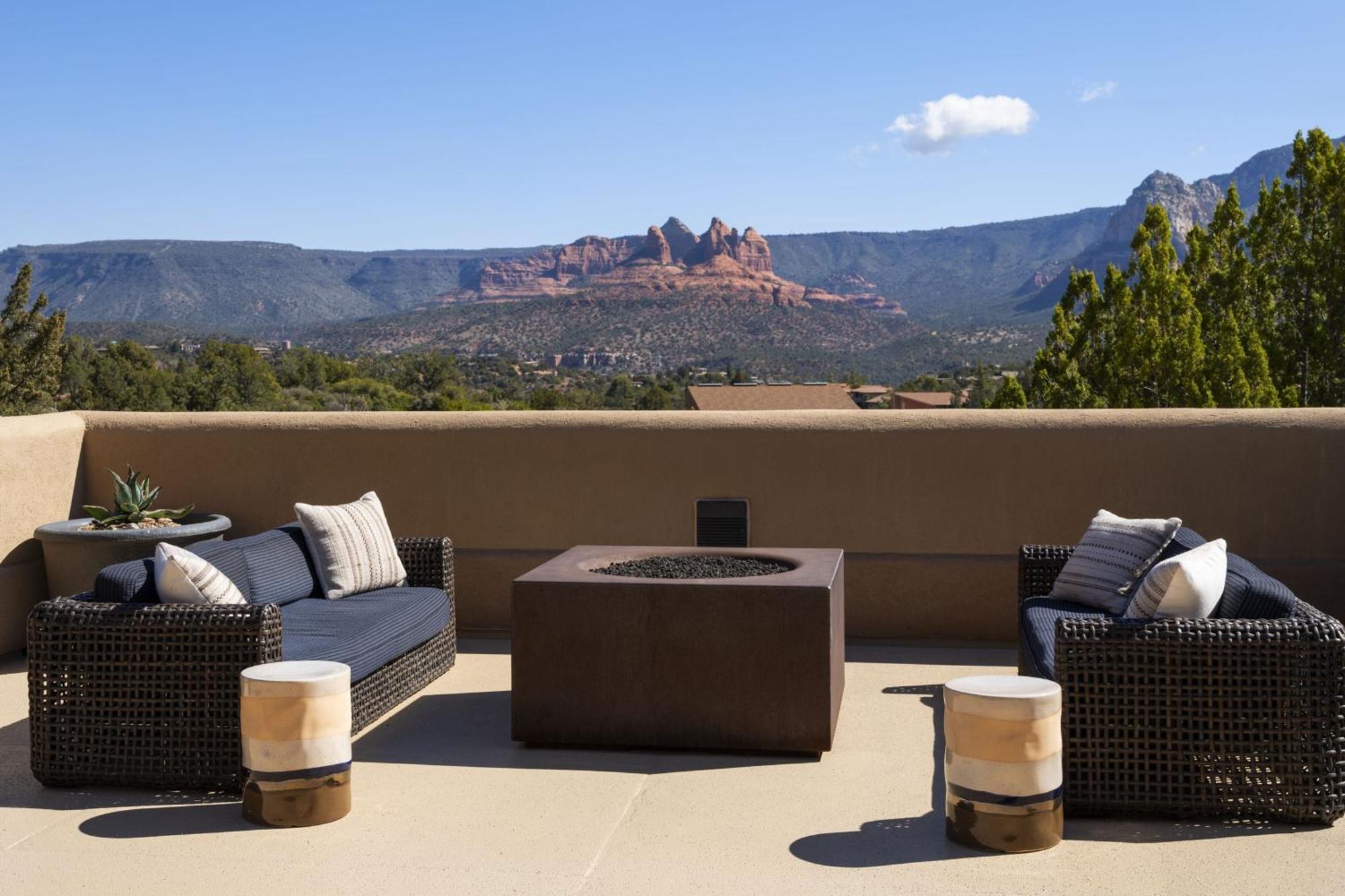 Sky Rock Sedona，致敬组合酒店